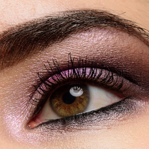 MAC Girls Raver Girl Palette - Picture 4 of 8